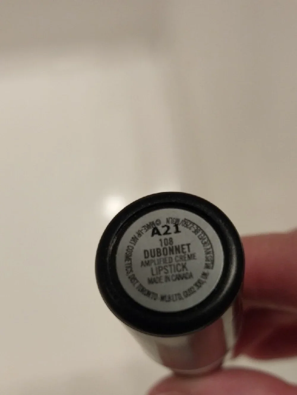MAC Dubonnet Amp Cream Lipstick Full Sz New